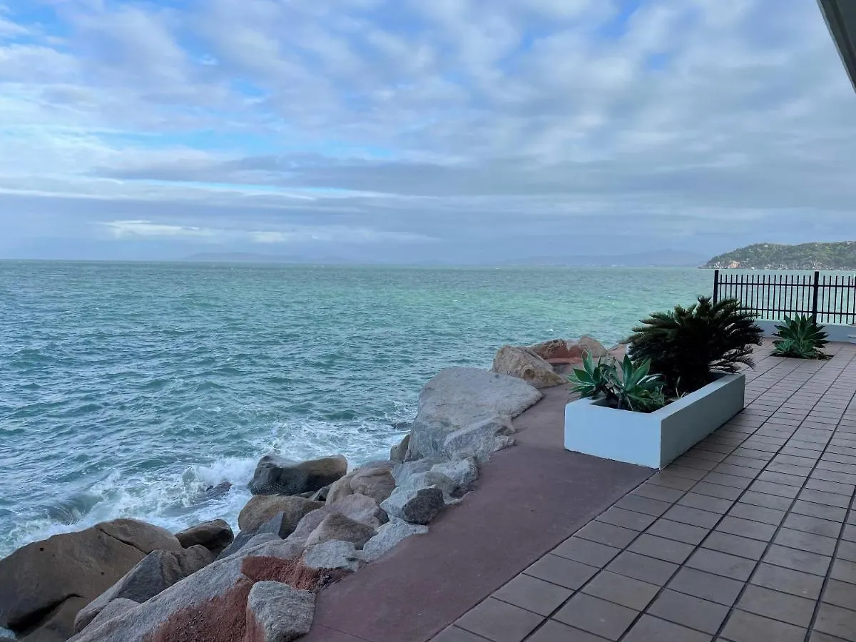 耐莉湾Bright Point 1308 At Magnetic公寓 耐莉湾